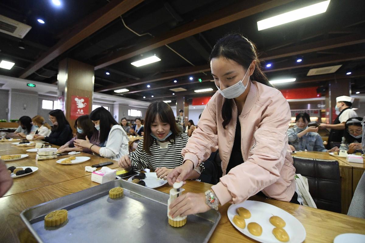 餐饮专业大学，培育未来餐饮领军人才的基地