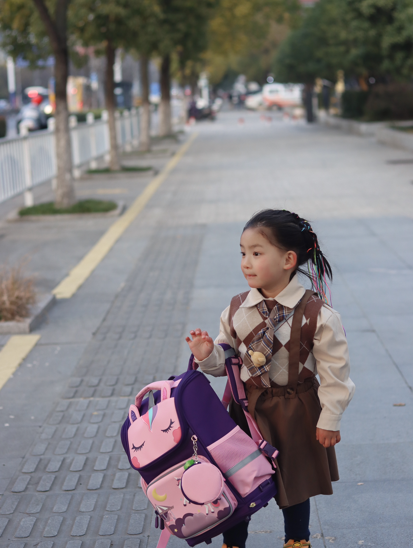 最新小学生入学探索与面临的挑战